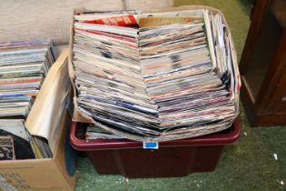 2 Boxes of assorted Singles to include Ava Cherry, River city people etc