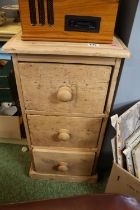 Pine 3 Drawer Chest with turned handles