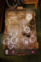 2 Boxes of assorted 20thC Glassware