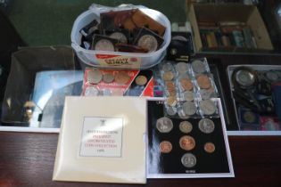 Collection of assorted British Coins inc. Crowns, Half Crowns etc