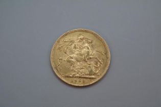1903 Gold Sovereign 7.98g total weight