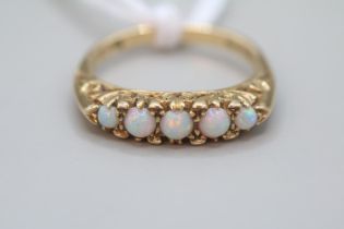 18ct Gold Ladies Opal set ring Size J. 3.5g total weight