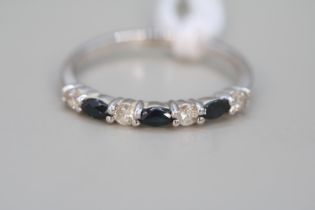 18ct White Gold Sapphire & Diamond Multi stone ring Size N. 2.1g total weight