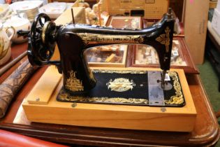 Singer Sewing Machine