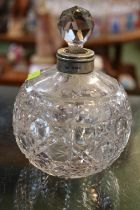 Silver topped Scent bottle with matching stopper Birmingham 1905 13cm in Height
