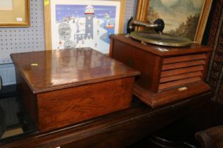 Oak cased Zonophone Record Player with hood and retailers mark for W Howlett & Son