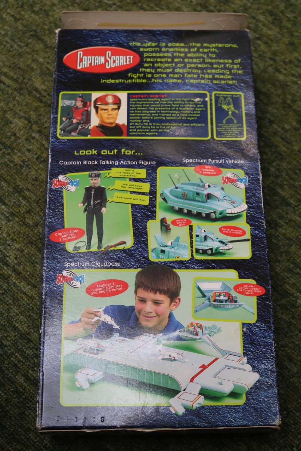 Boxed Carlton Vivid Imaginations Captain Scarlet Talking Action figure - Image 2 of 2