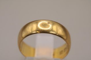 22ct Gold Wide wedding band, Size O. 5.2g total weight