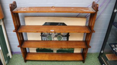 Good quality Early 20thC Oak 3 tier wall Shelf unit with pegged ends