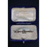 9ct Gold Seed pearl set Bar Brooch 'R'