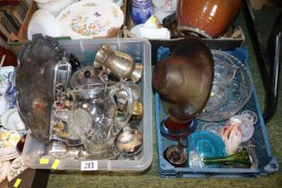 2 Trays of assorted Silver plated tableware and Studio glassware inc. Mdina, Davidsons etc