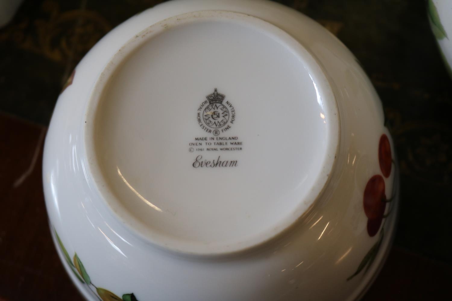 Collection of Royal Worcester Evesham Dinner ware and table ware - Image 2 of 2