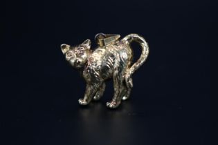 9ct Gold (tested) Hollow Cat Charm 2g total weight
