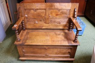 Oak Panelled Monks Bench with bobbin turned supports