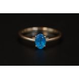 Ladies 9ct Gold Apatite facetted claw set ring Size L. 1.4g total weight