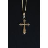 18ct Gold Cross on fine Chain 2.6g total weight 42cm in Length