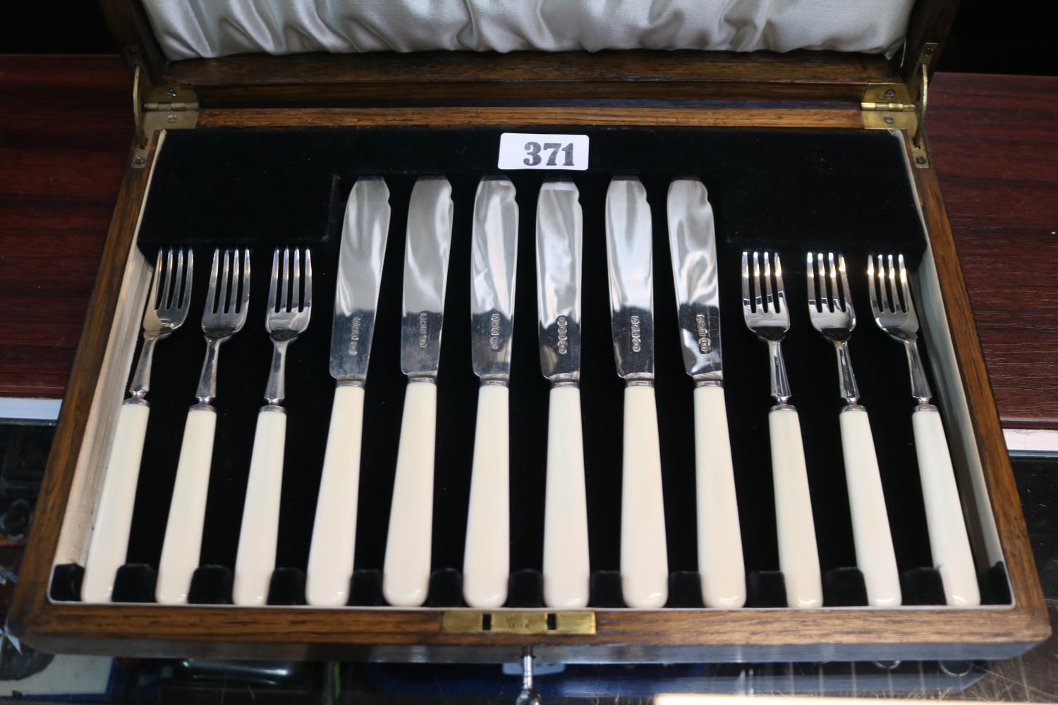 Oak Cased Canteen of Silver bladed flatware with Bone handles Sheffield 1924