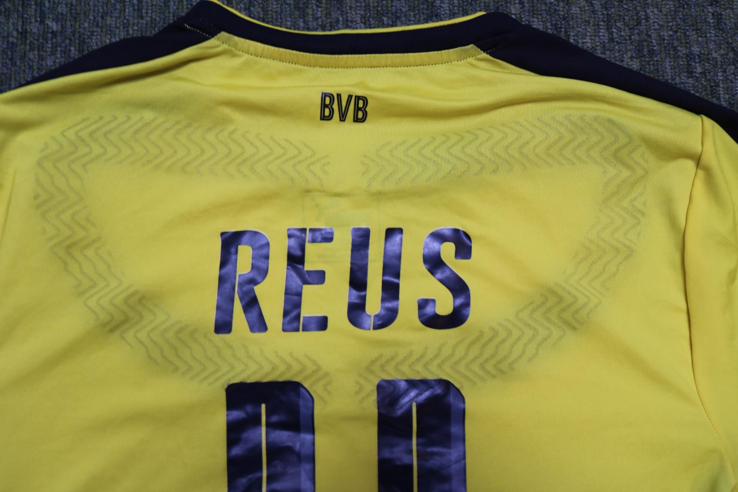 MARCO REUS 2016 DFB-POKAL FINAL MATCH WORN BORUSSIA DORTMUND JERSEY The 2016 DFB-Pokal Final decided - Image 7 of 7