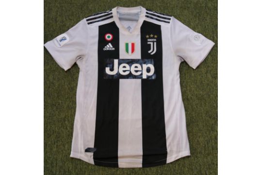 CRISTIANO RONALDO 2019 SUPERCOPPA MATCH WORN #7 JUVENTUS JERSEY An Adidas brand jersey worn by - Image 1 of 6