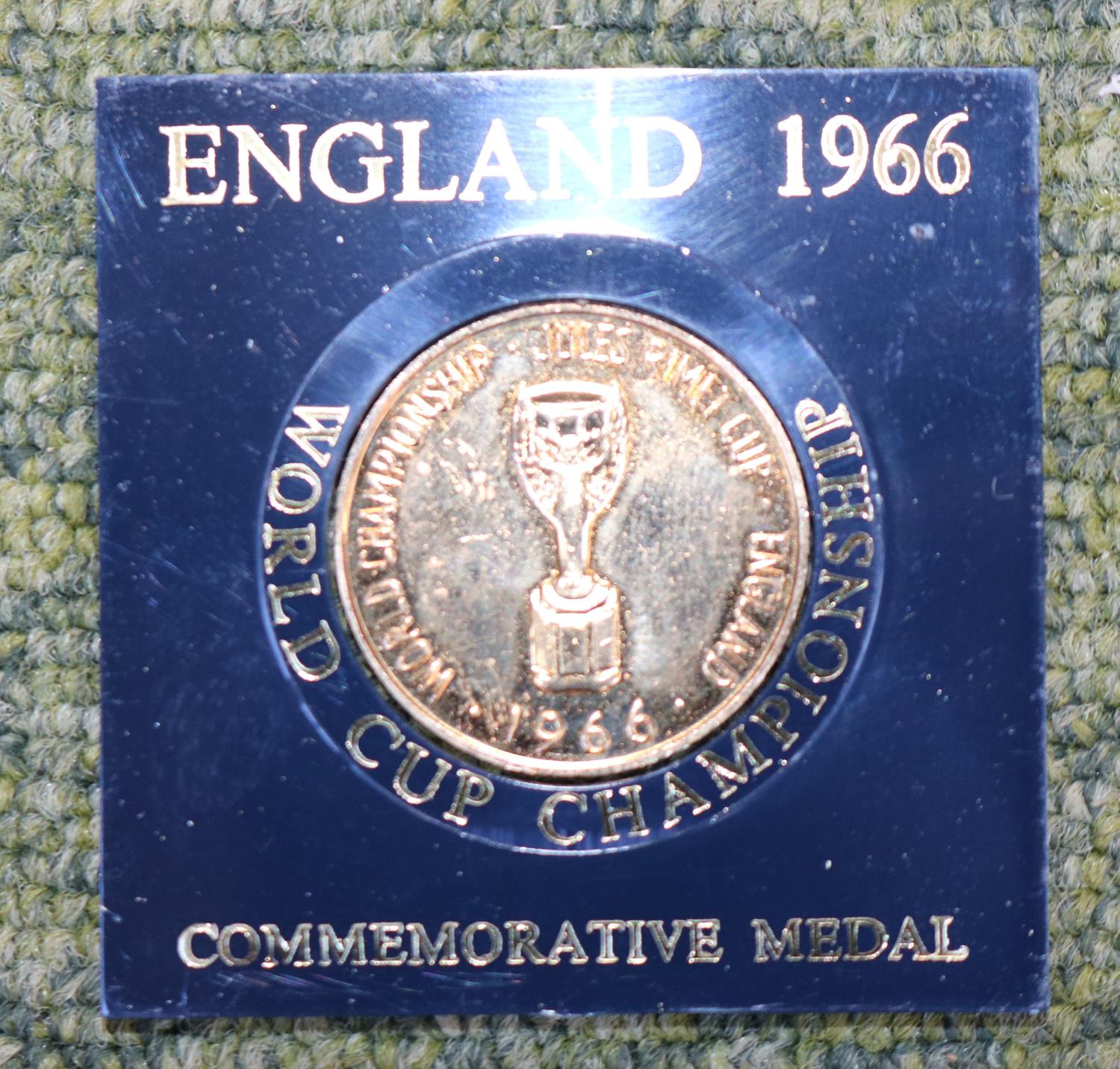 1966 FIFA WORLD CUP ENGLAND COMMEMORATIVE MEDAL
