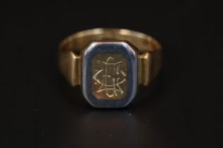 18ct Gold Signet ring with Silver applied 6g total weight Size P