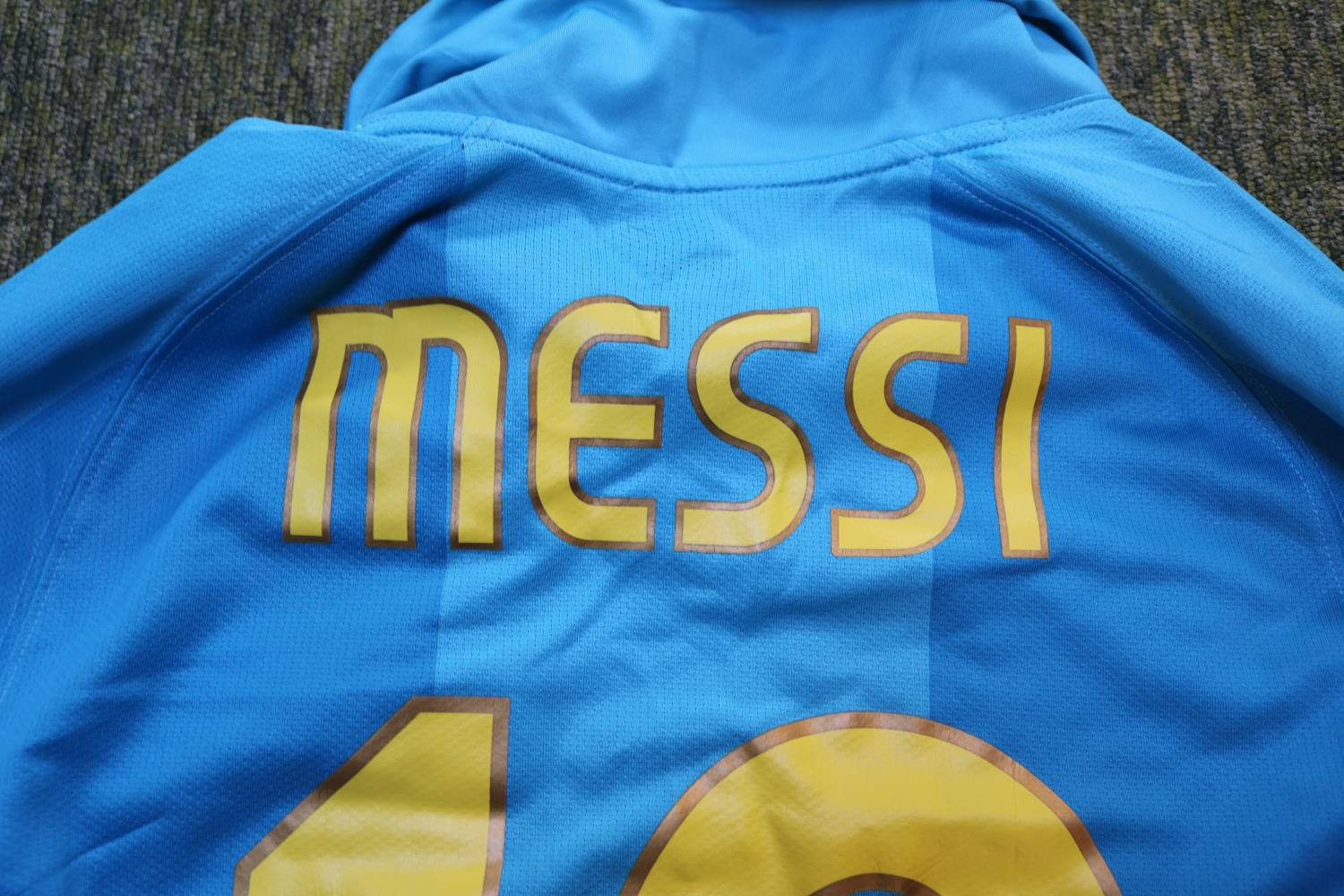 LIONEL MESSI 2008/2009 MATCH WORN #19 BARCELONA AWAY JERSEY Lionel Messi wore this number "19" - Image 7 of 9