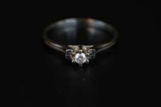 Ladies 18ct White Gold Diamond Solitaire ring Size P. 2.3g total weight