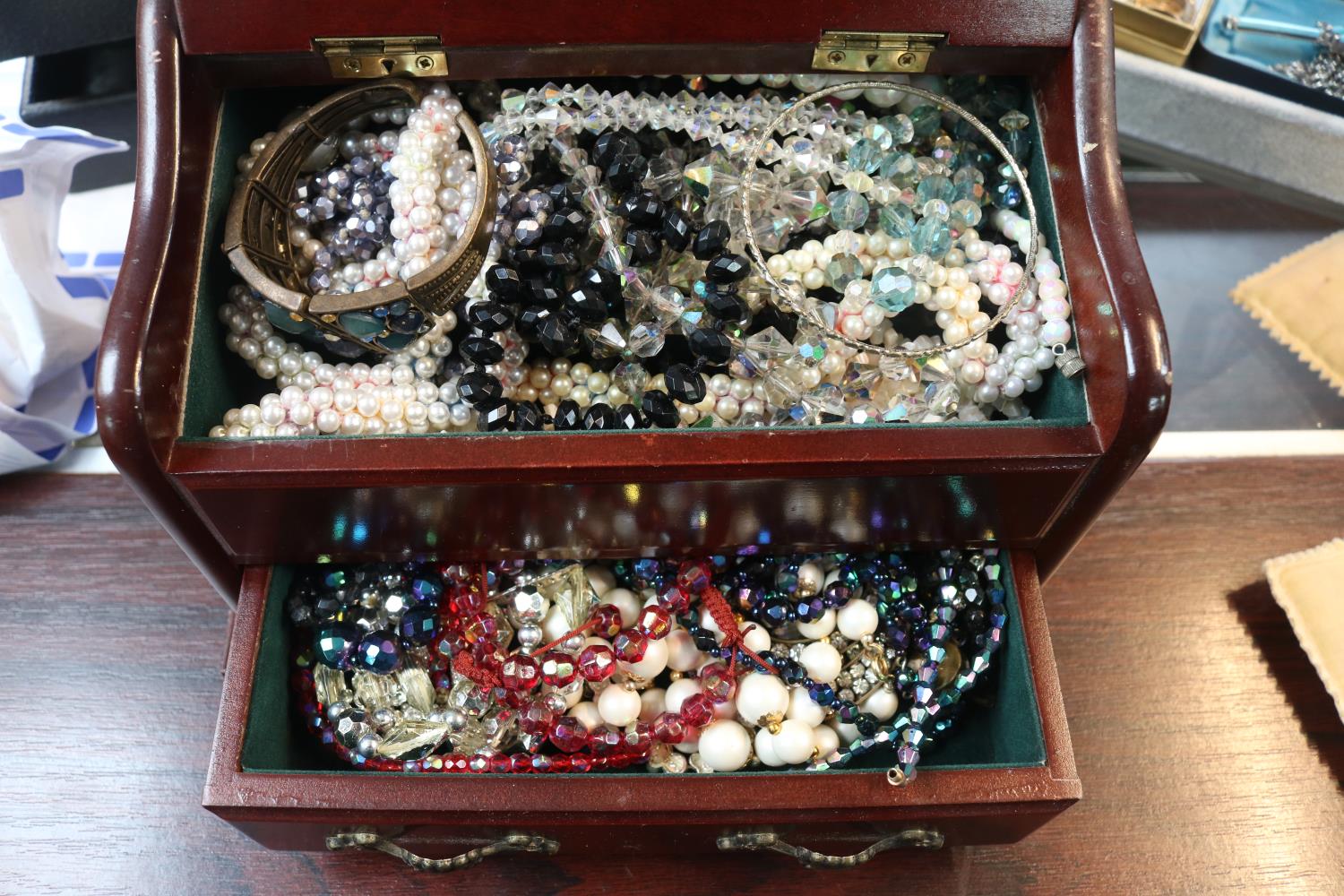 Large collection of assorted Costume jewellery to include Brooches, Necklaces etc - Image 2 of 2