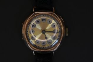 9ct Gold 15 Jewel wristwatch with numeral dial