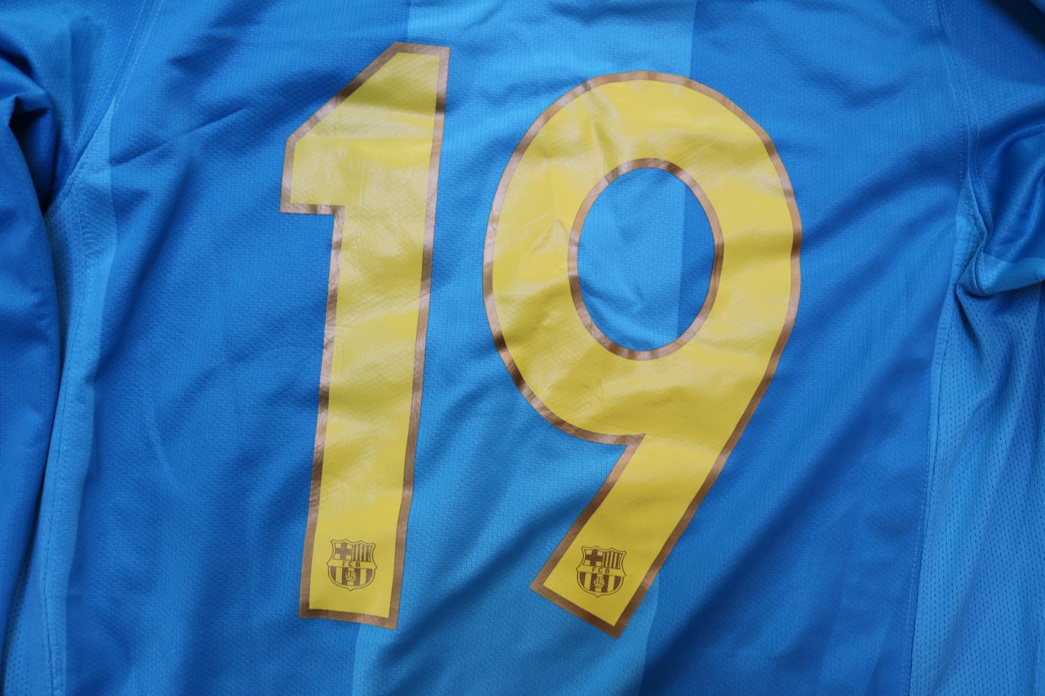 LIONEL MESSI 2008/2009 MATCH WORN #19 BARCELONA AWAY JERSEY Lionel Messi wore this number "19" - Image 8 of 9