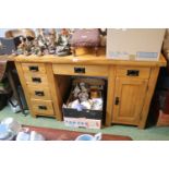 Light Oak Modern dressing table/desk with metal drop handles