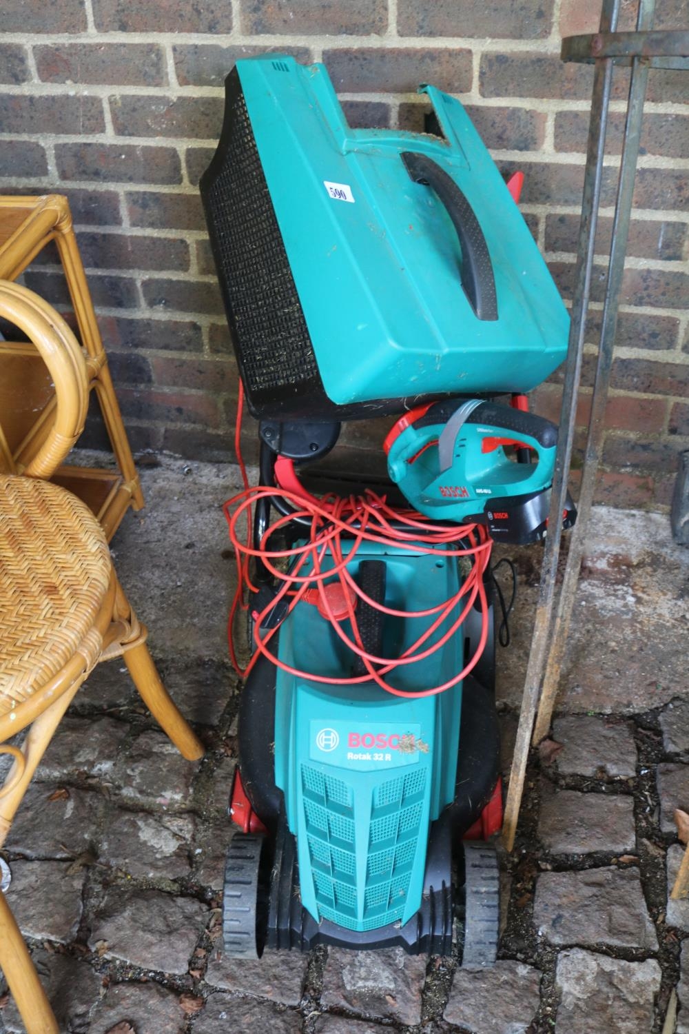 Bosch Rotak 32R Mower