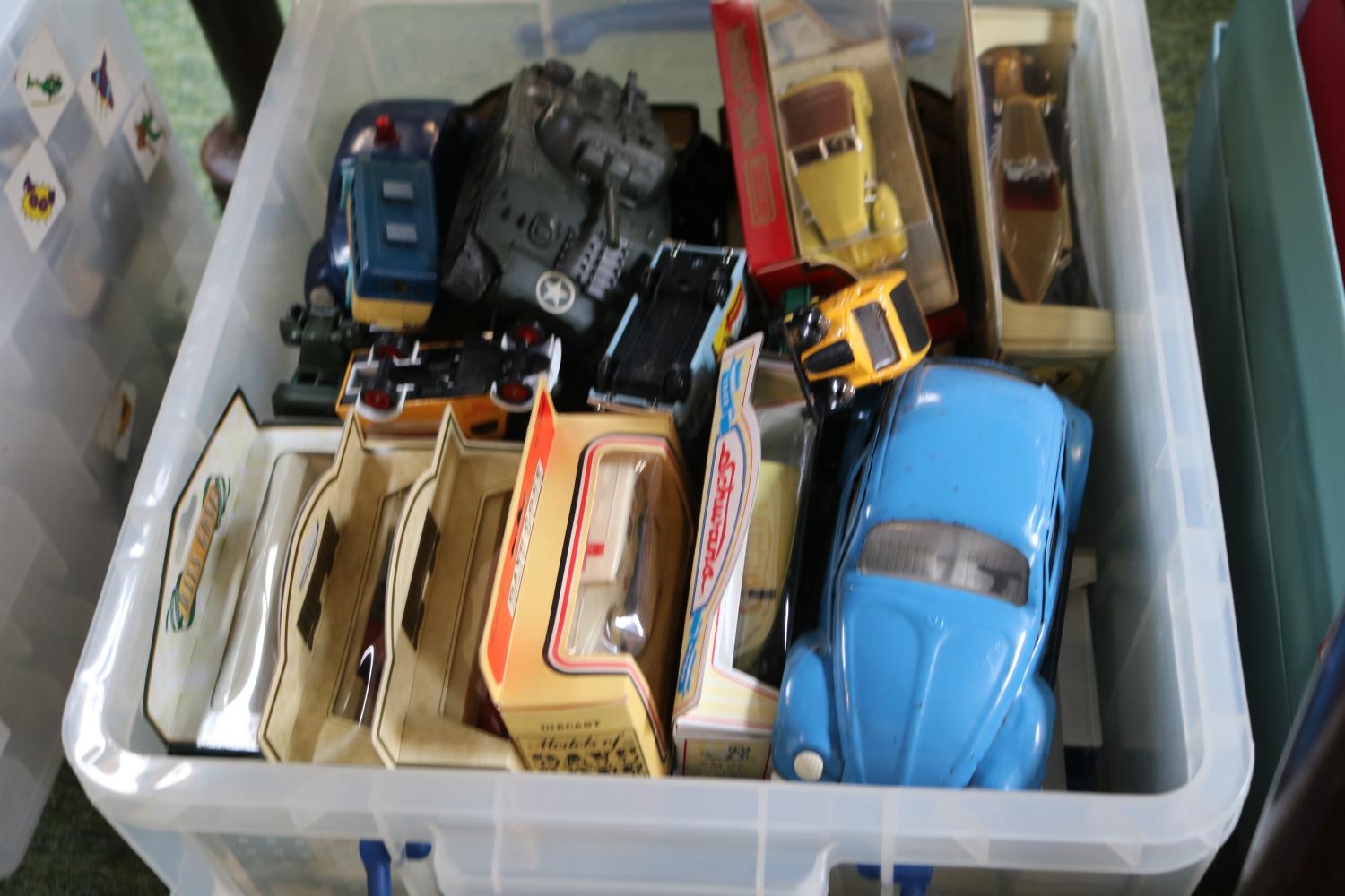 Collection of assorted Days Gone and other Vehicles including a 7up Express Aeroplane - Image 2 of 3