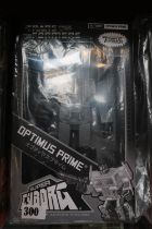 Transformers super cyborg Optimus Prime Black NYCC 2018 New in Box Sealed