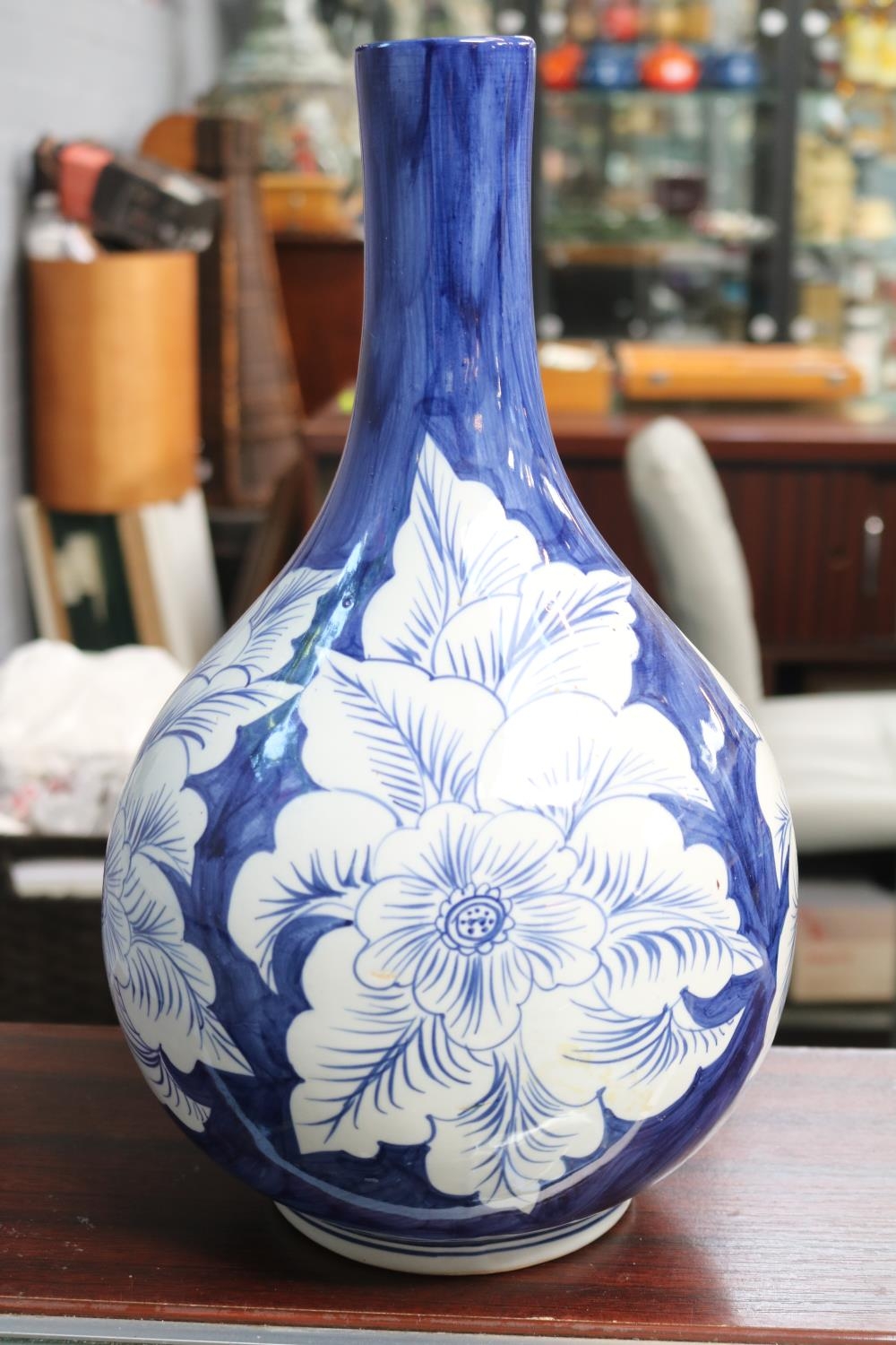 Large 20thC Chinese Blue & White Floral decorated onion shaped vase. 35cm in Height