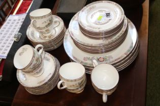 Wedgwood Kutani Crane pattern Transfer printed part dinner set