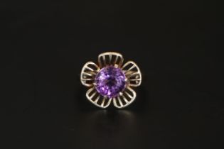 Ladies Amethyst Floral design ring Size K 2.8g total weight