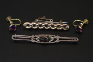 2 Edwardian 9ct Gold Bar Brooch and clip on earring 6.3g total weight