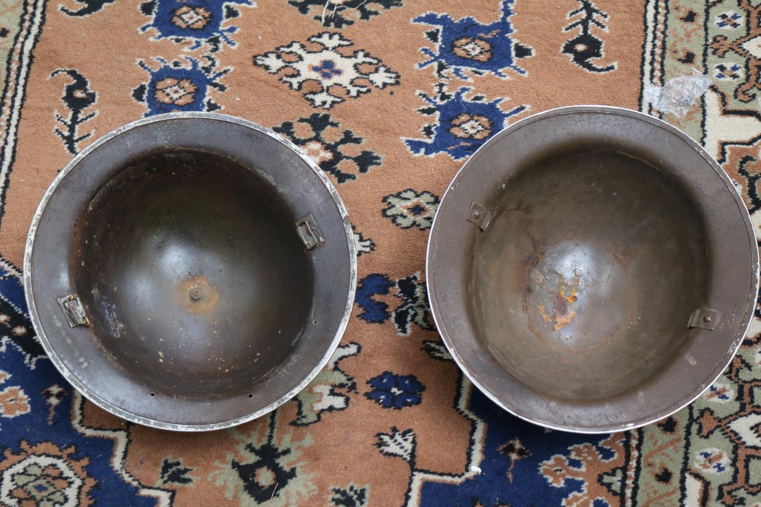 Collection of WW2 British and other Helmets (6) - Image 4 of 5