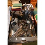 Collection of assorted bygones to include Oil cans, Haberdashery scissors etc