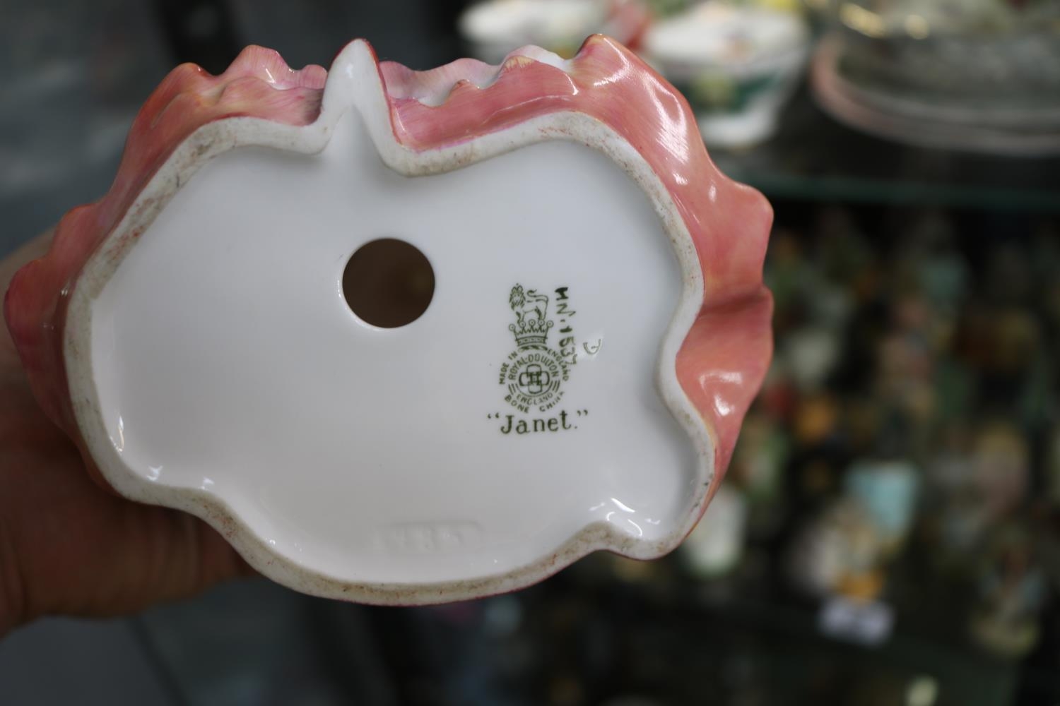 Royal Staffordshire Tartan Series Tea ware for Black watch, Royal Doulton Janet and Linda - Image 3 of 3