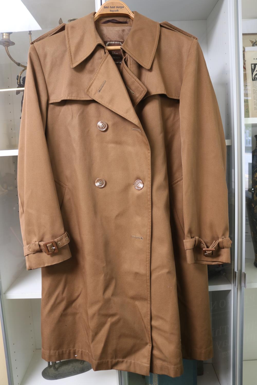 Christian Dior Monsieur Brown Trench Coat Mac retailed by Stoffels Small to medium size - Image 2 of 4