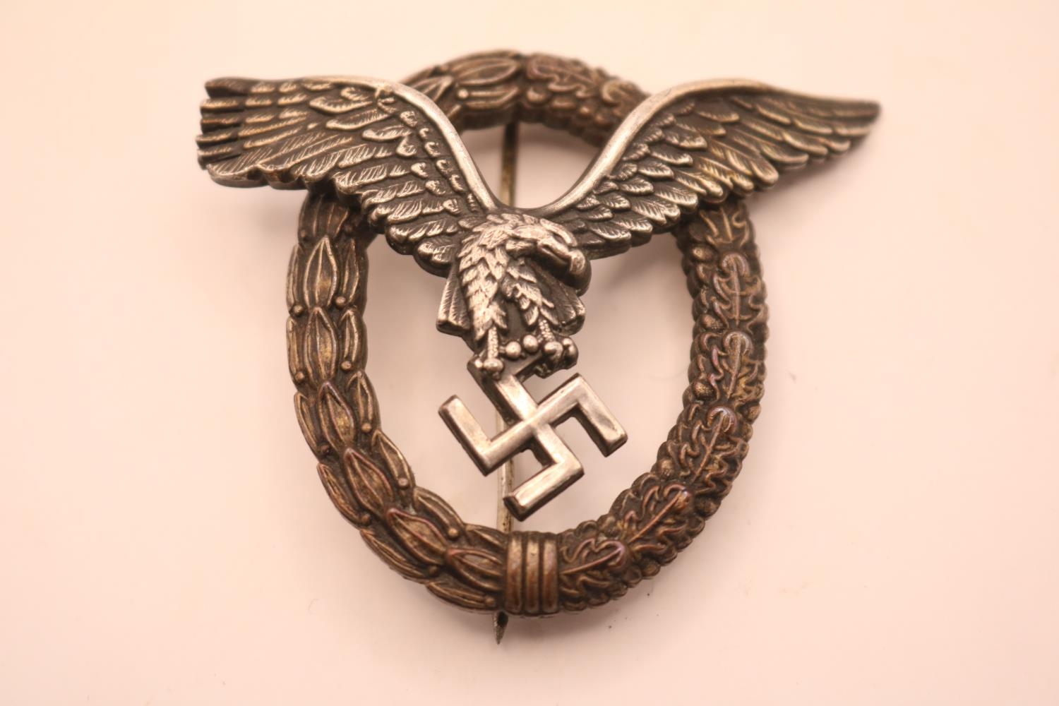 Luftwaffe Pilots Badge by C E Juncker in Original Box of Issue. Good quality two piece example of - Image 4 of 6