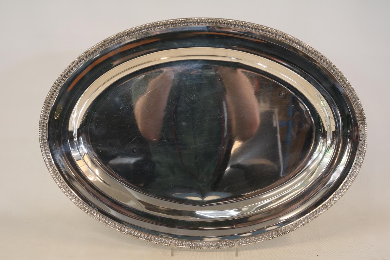 Large Sterling Silver Peruvian Oval Platter marked Camusso Made in Peru. 870g total weight. 49cm - Image 2 of 4