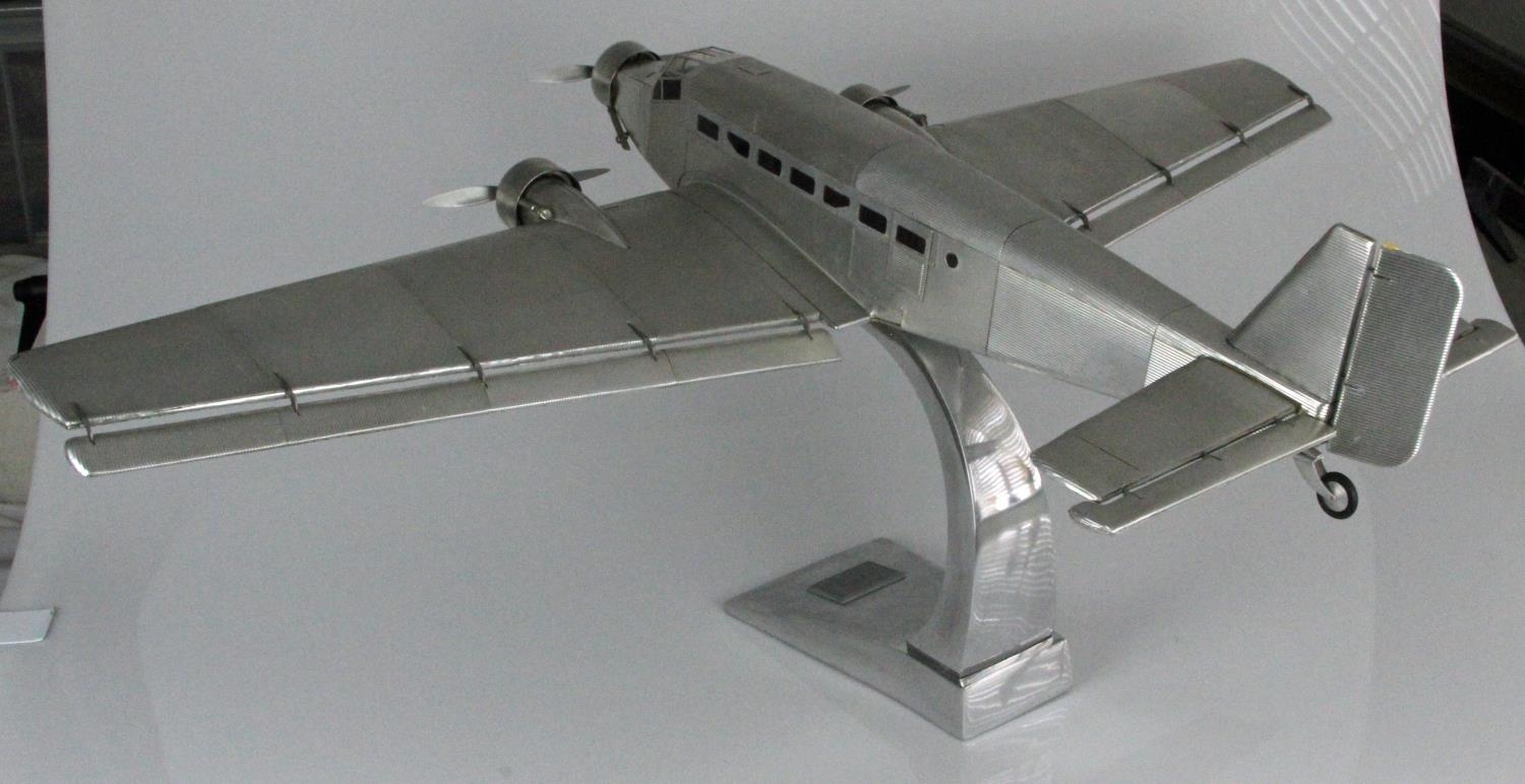 Authentic Models Highly Collectable Limited Edition Junkers JU-52 'Iron Annie'. Authentic Models - Bild 5 aus 10