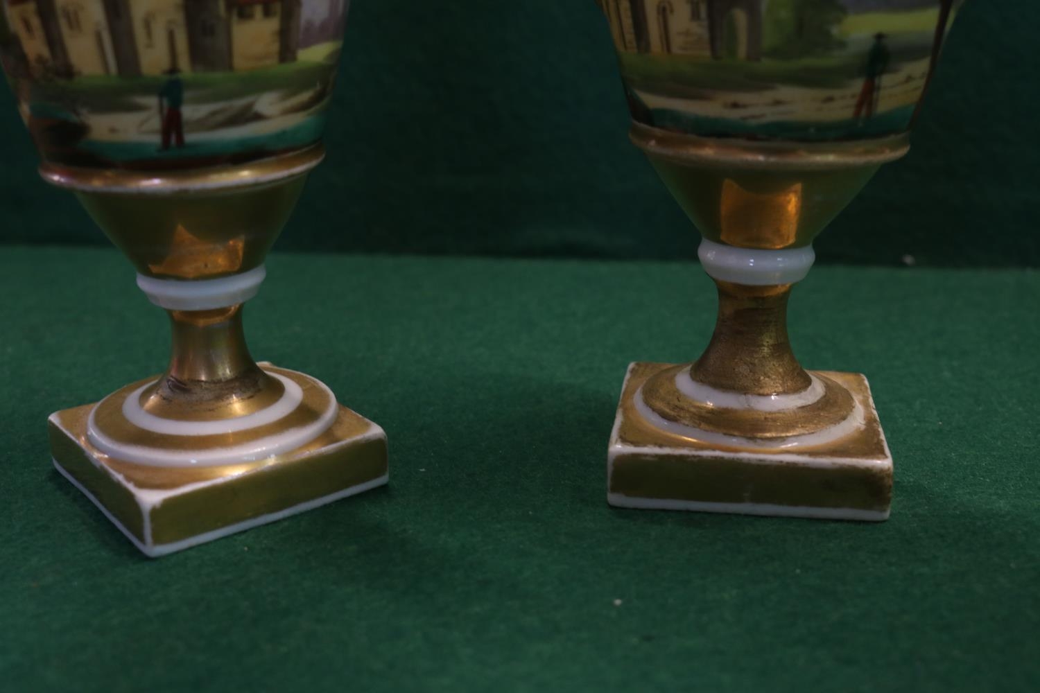 Two pairs of antique early 19th century Paris Porcelain Empire style gilt vases with hand painted - Image 10 of 12