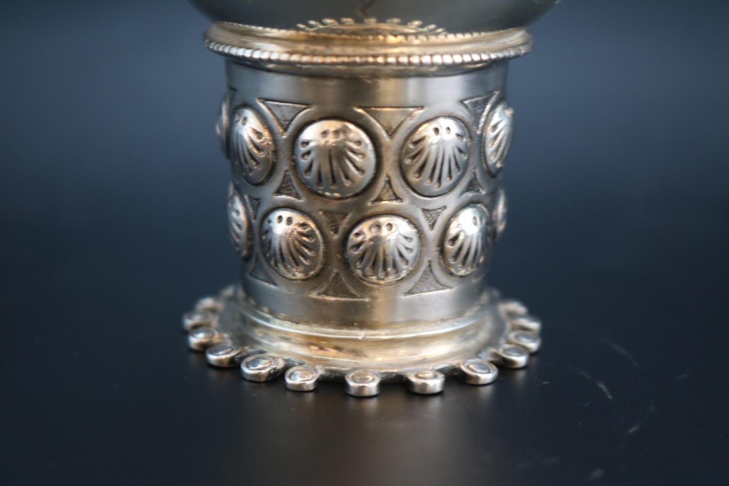 German Hanau Silver Goblet with chaised foliate decoration by Berthold Muller & Son of Chester 1900. - Image 3 of 5