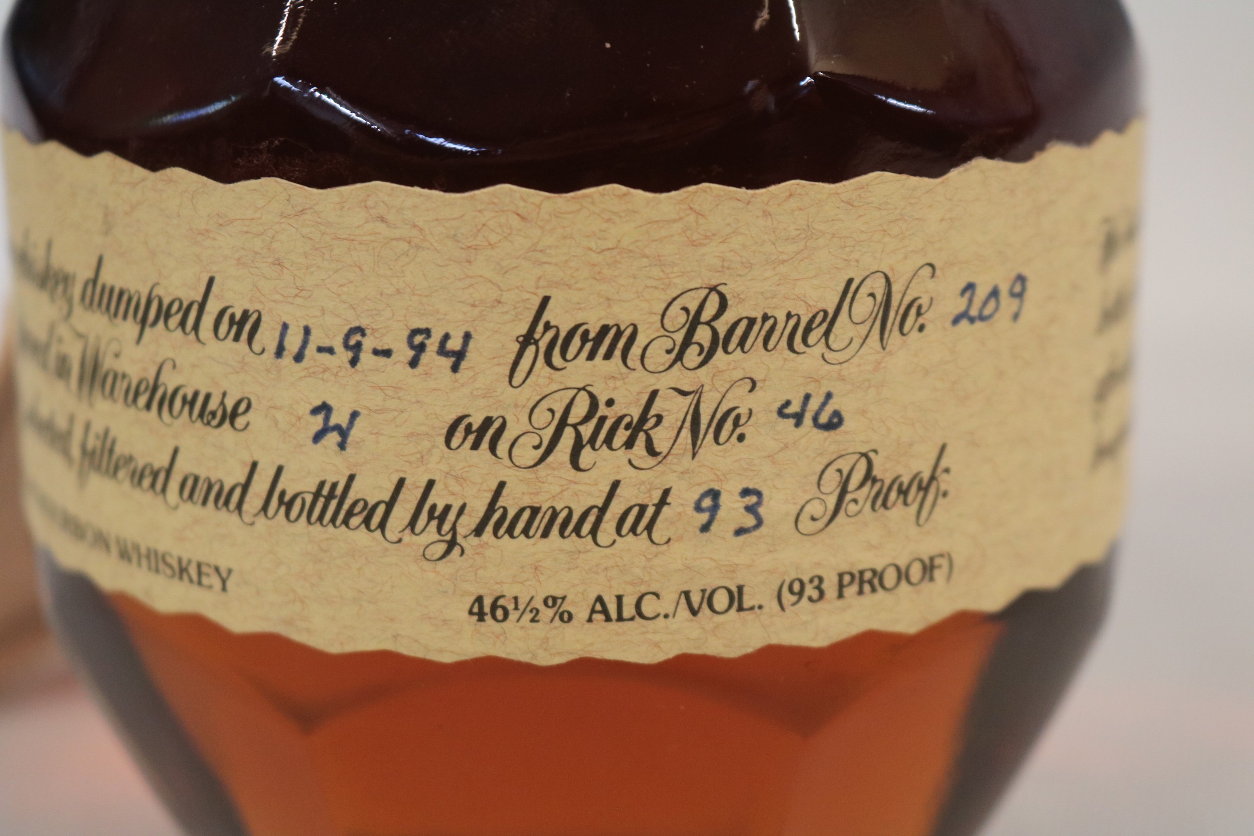 Blantons Single Barrel Bourbon Whiskey dated 11/09/94 Barrel No 209 Kentucky Straight Bourbon - Image 2 of 2