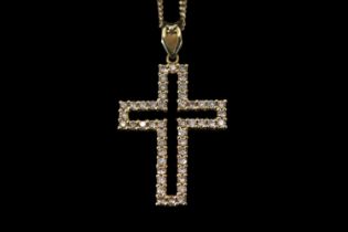 18ct Gold Diamond Claw set Cross on chain 1.00ct total. 42cm in Length. 7g total weight