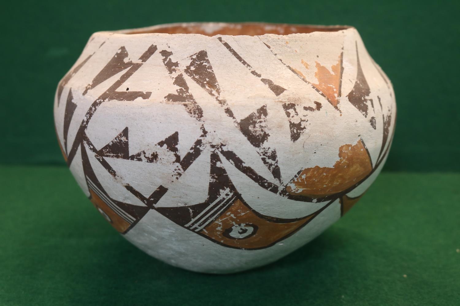 Native American Indian Acoma Bowl decorated with Birds and Geometric design. Marks to base N.M. 13cm - Image 4 of 5